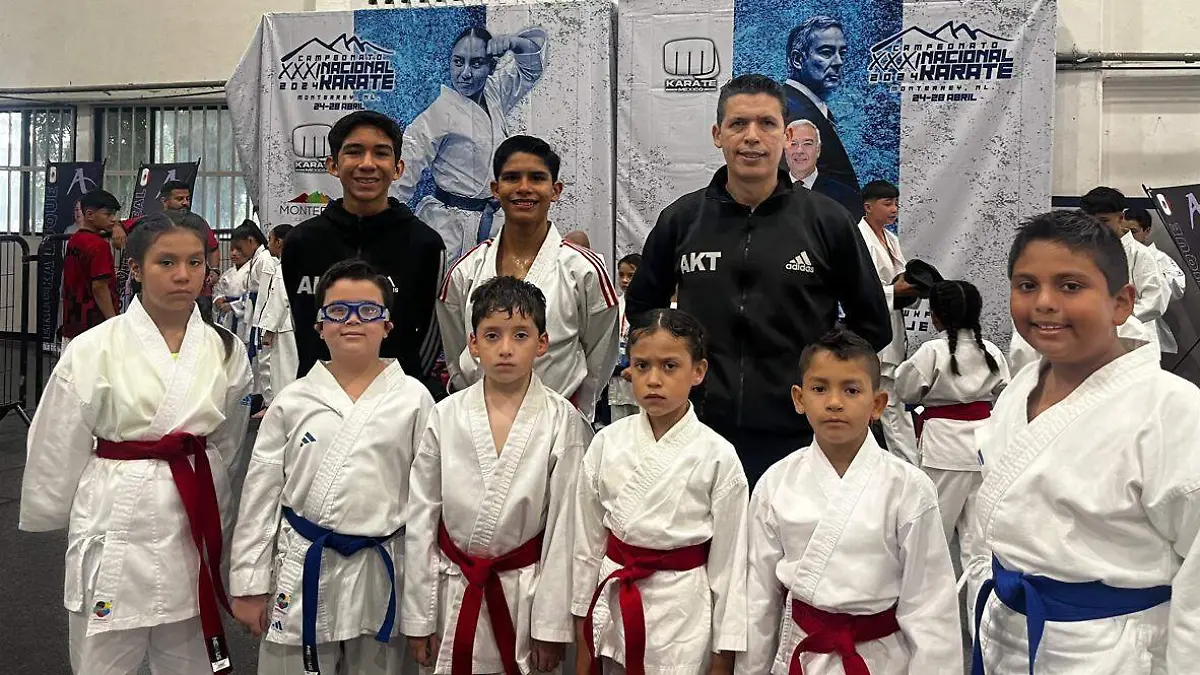 Karatecas conquistan 16 medallas en campeonato nacional